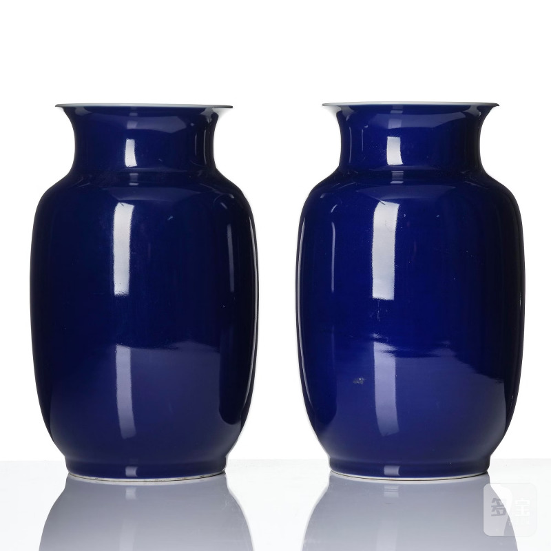 A pair of sacrificial blue 'lantern-shaped' vases, - 图2